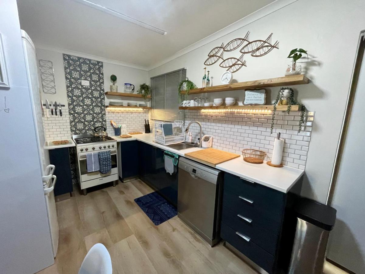 Adorable 2 Bedroom Cottage With Spacious Veranda Hermanus Zewnętrze zdjęcie