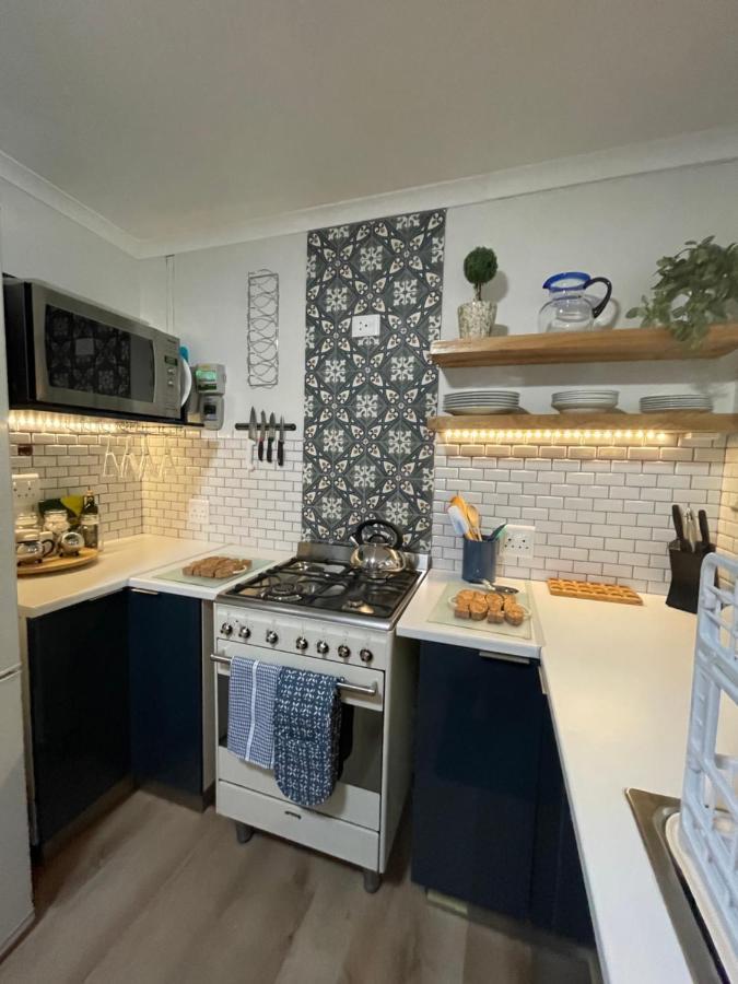 Adorable 2 Bedroom Cottage With Spacious Veranda Hermanus Zewnętrze zdjęcie